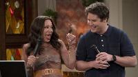 Click to watch 'Lopez vs Elsa' (popup) Lopez VS Lopez
